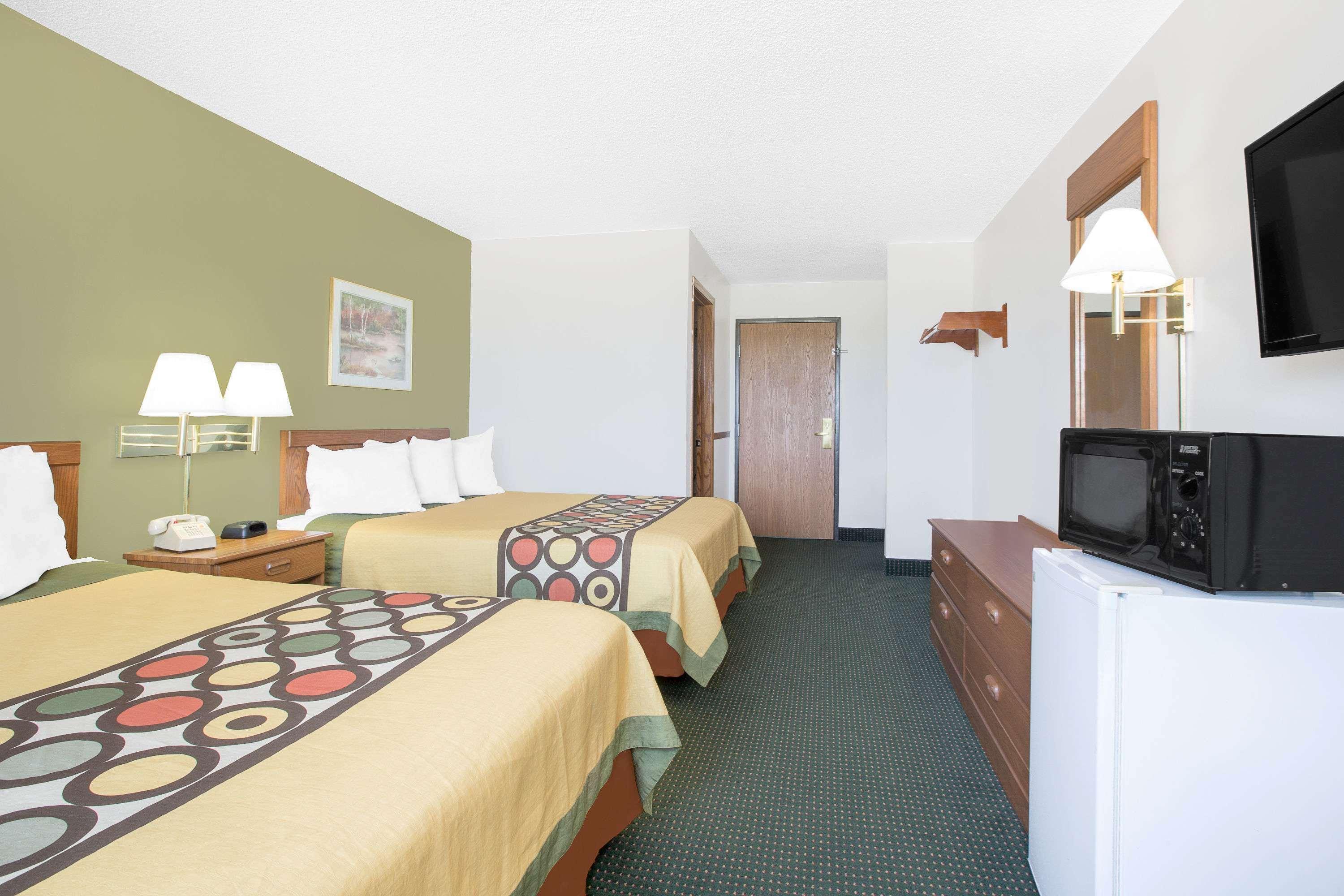 Super 8 By Wyndham Chillicothe Hotel Ngoại thất bức ảnh