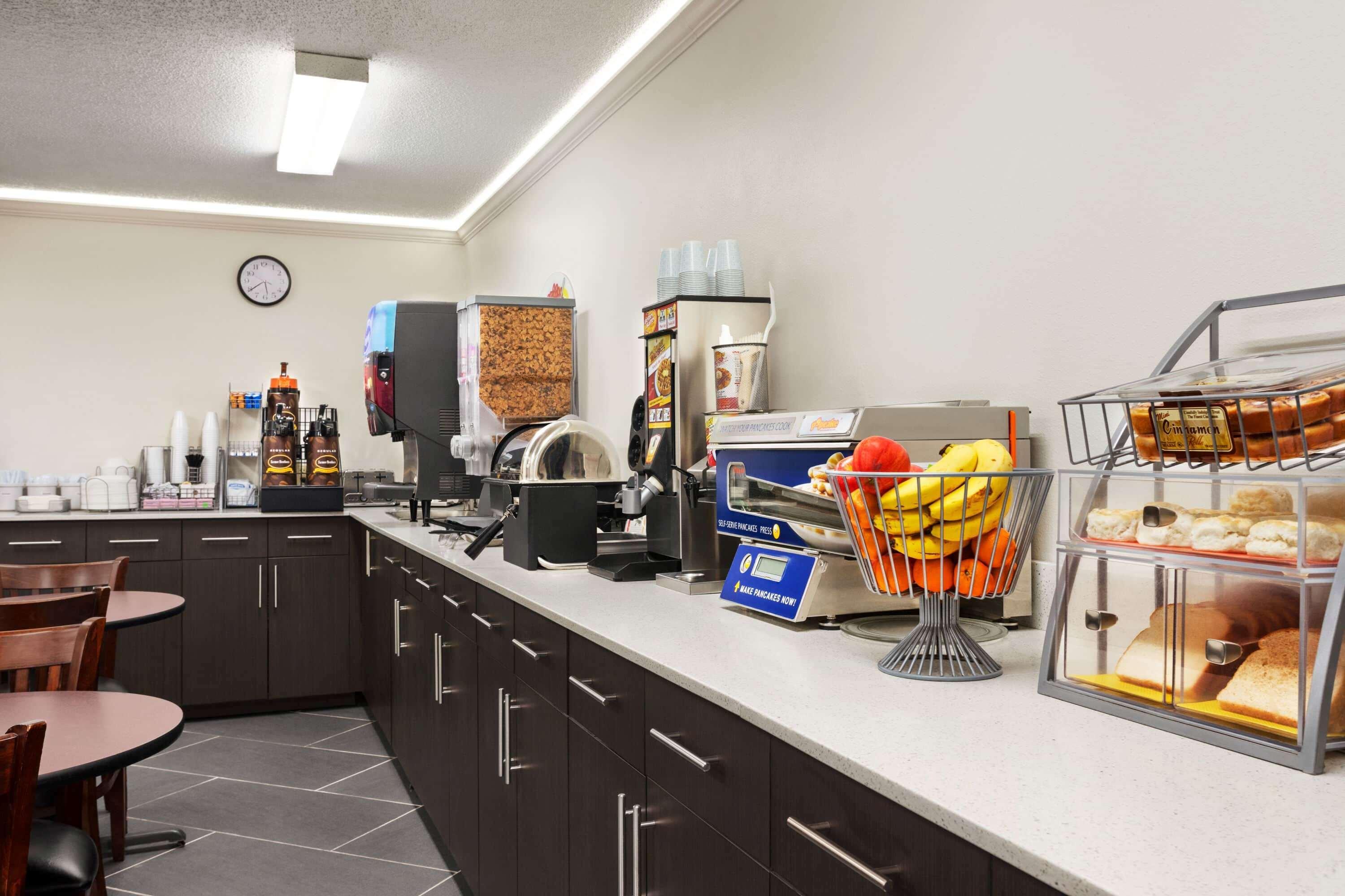 Super 8 By Wyndham Chillicothe Hotel Ngoại thất bức ảnh